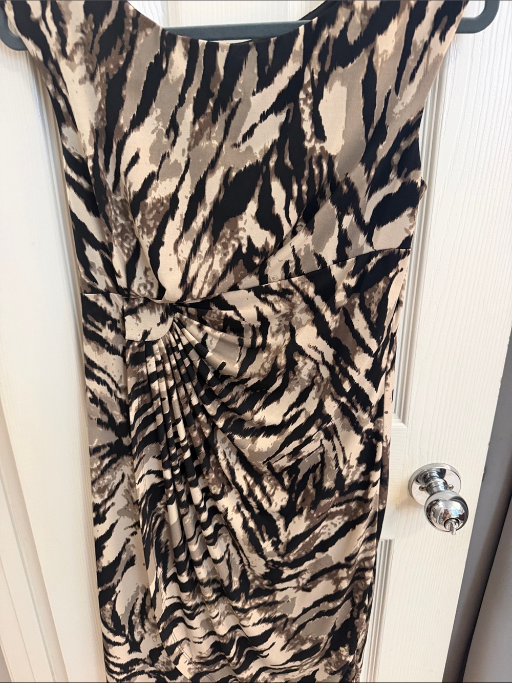 connected apparel Black and Beige Abstract-Print Midi Dress with Front Twist - Picture 2 of 12